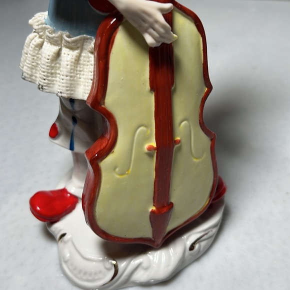 Vintage Ceramic Hand Painted Clown Figurine - Picture 3 of 8